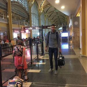 Meet your Posher, Luisin